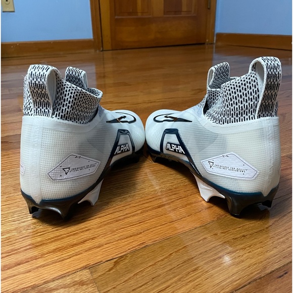 Men's Nike Alpha Menace Elite 3 White Black College Navy CT6648-102 Sz 10. - Picture 12 of 12